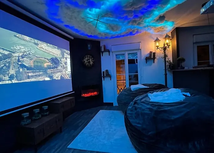 Cinema, Jacuzzi, Borne Arcade * 보르도